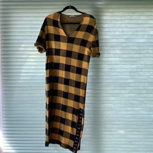Zara Small Black and Yellow Checker Dress